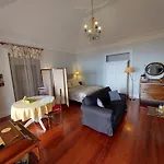 Elegant And Relaxing Seaview With Pool 아파트 *