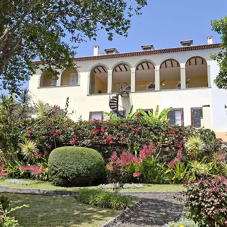 Elegant And Relaxing Seaview With Pool * Funchal (Madeira)